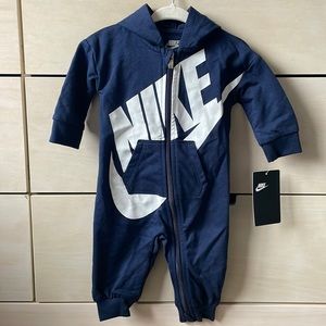 NWT Nike zip up hooded jumpsuit 6M